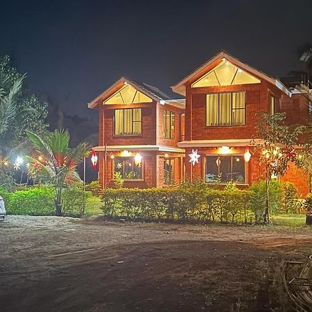 Redstone Farmhouse Kashid Exterior photo